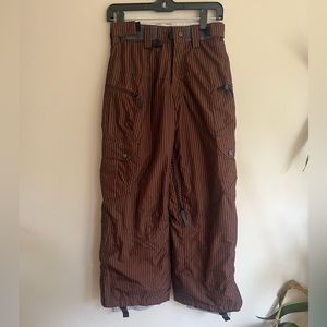 E408 boys Turbine waterproof boardwear snowboard pants size M